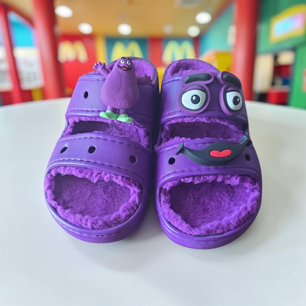 McDonald's x Crocs Grimace Cozzzy Sandals in purple womens 7 mens 5